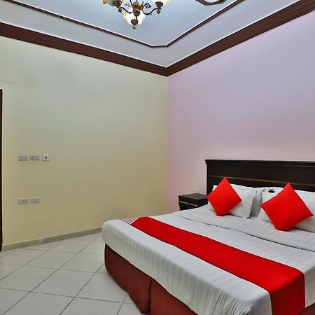 Oyo 277 Al Tamayoz Al Raqi Furnished Units 3 Jidda Exteriör bild