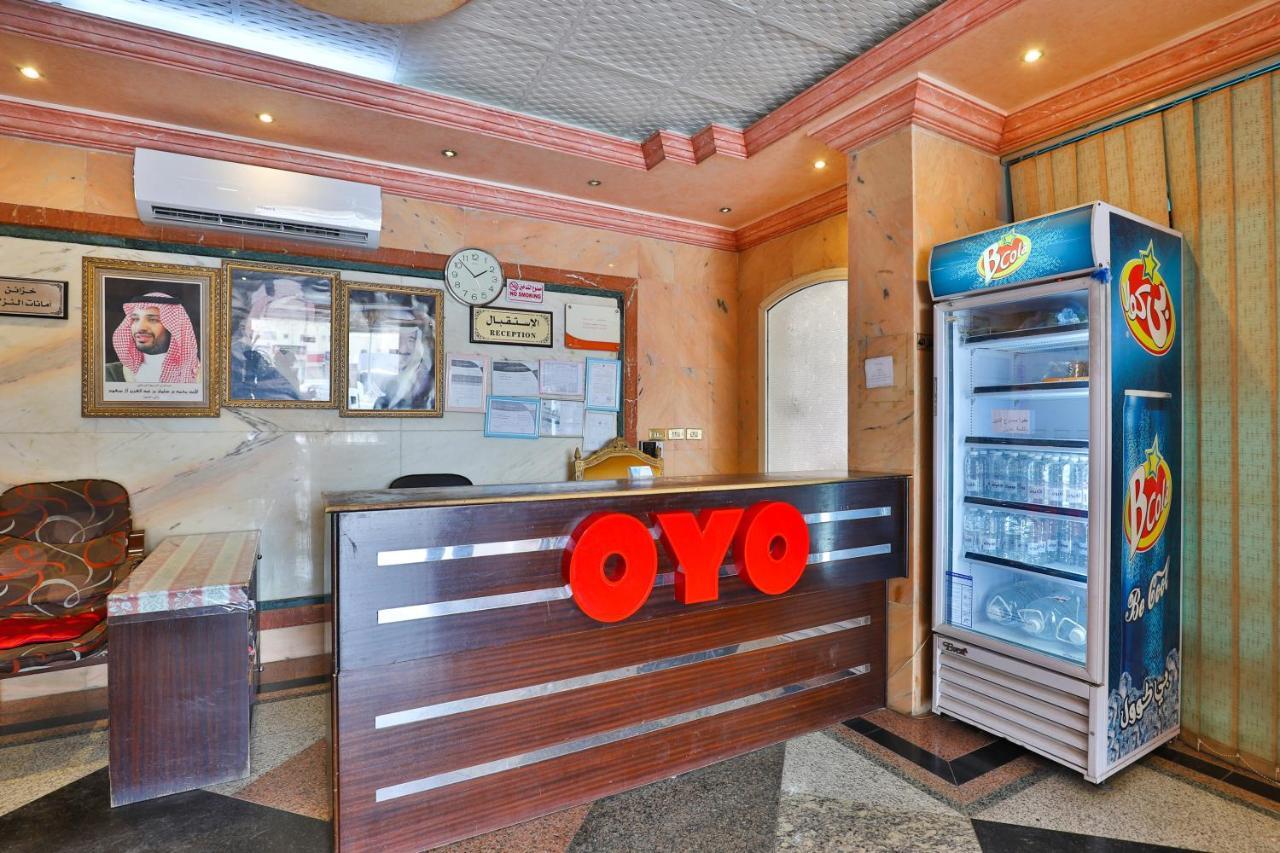 Oyo 277 Al Tamayoz Al Raqi Furnished Units 3 Jidda Exteriör bild
